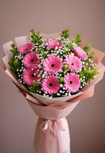 Gerbera Romantică
