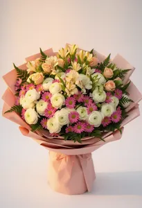 Ranunculus Zâmbet Primăvăratic