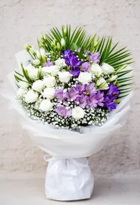 Lisianthus Amintiri